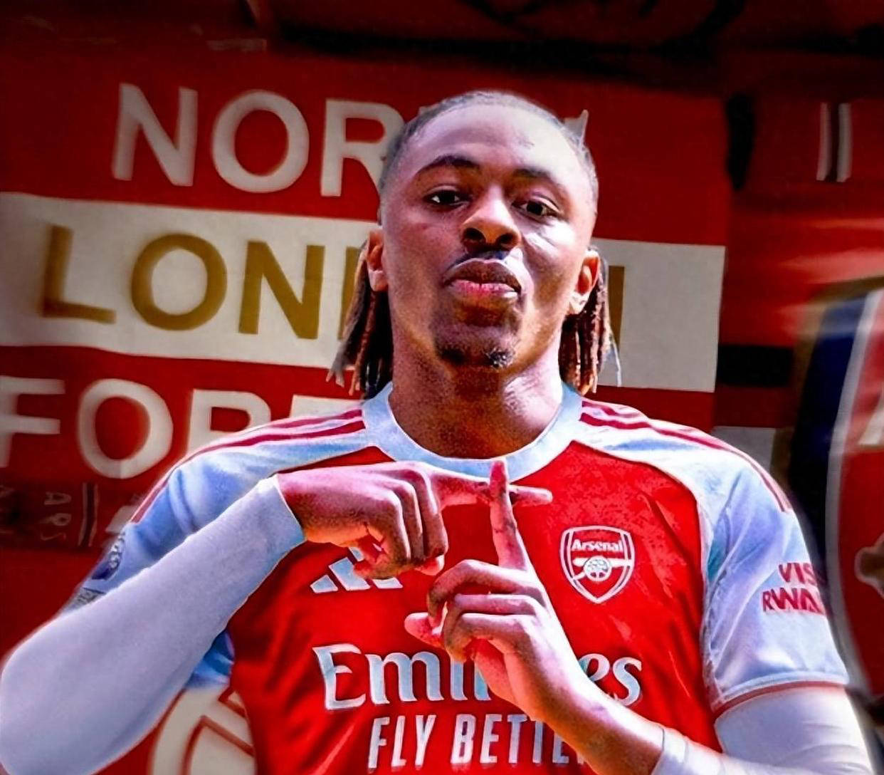 阿森纳观众热烈欢呼！，西亚卡姆迎来十二赛季出色发挥比赛高潮迭起-九游体育下载